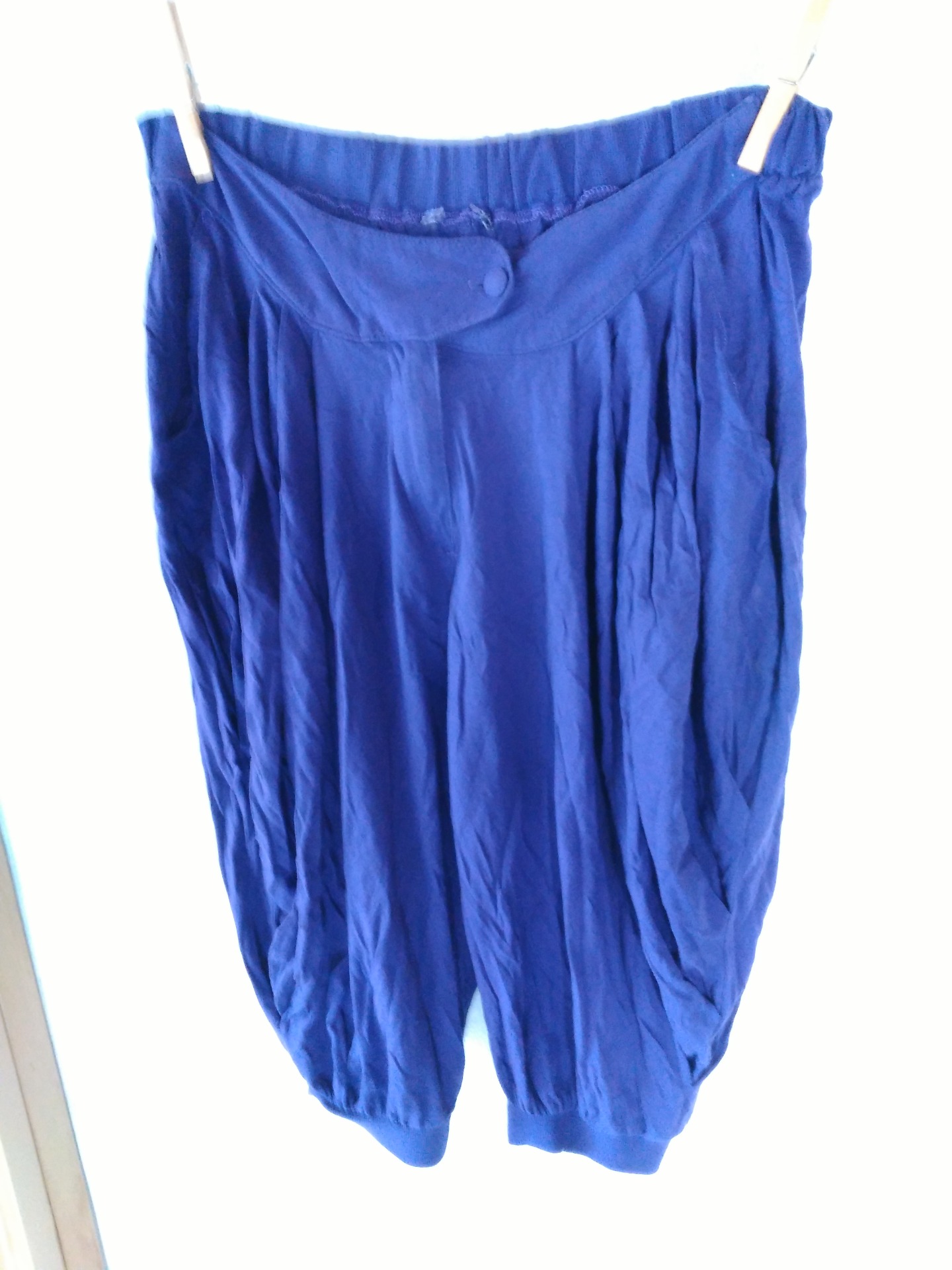 Ref. 001462016. Pantalón Bombacho para Mujer. Talla 42.