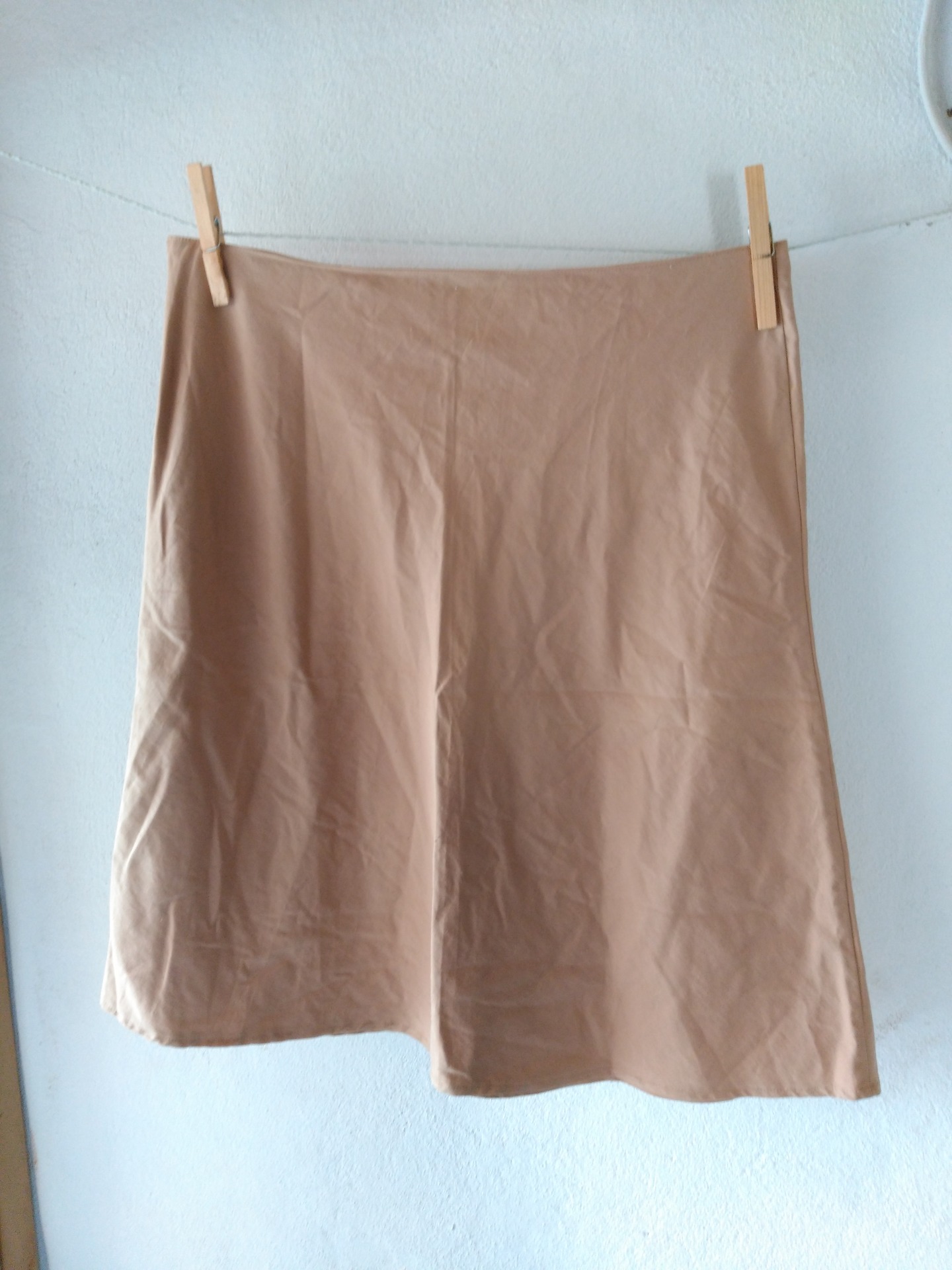 Ref. 001662016. Falda. Talla: 44.