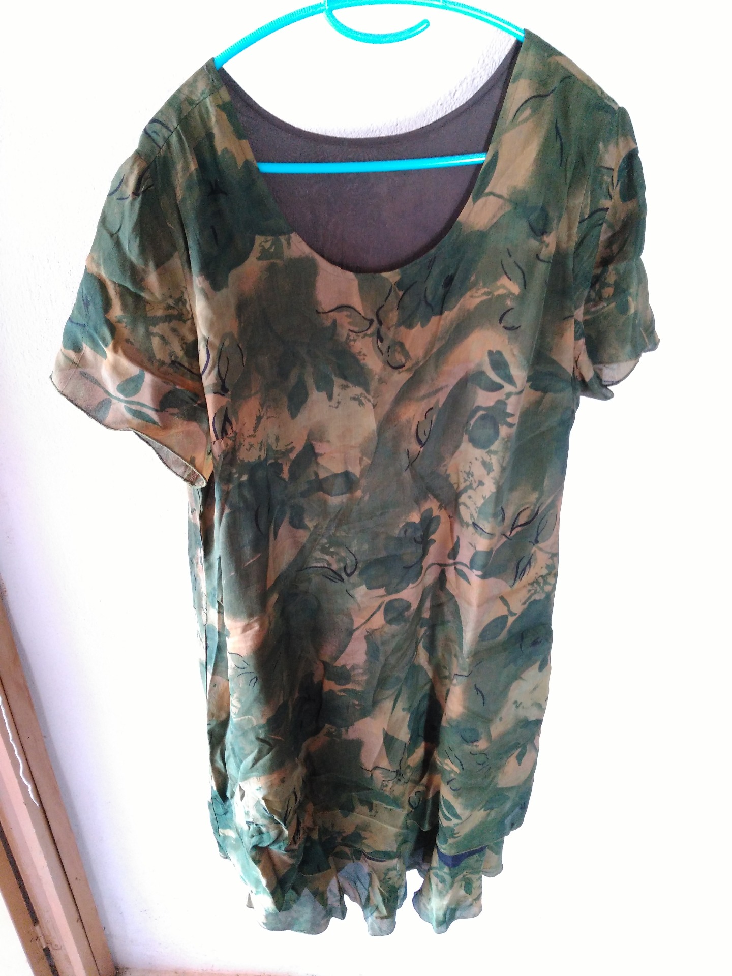 Ref. 004962016. Vestido Estampado Verde. Talla: XL.